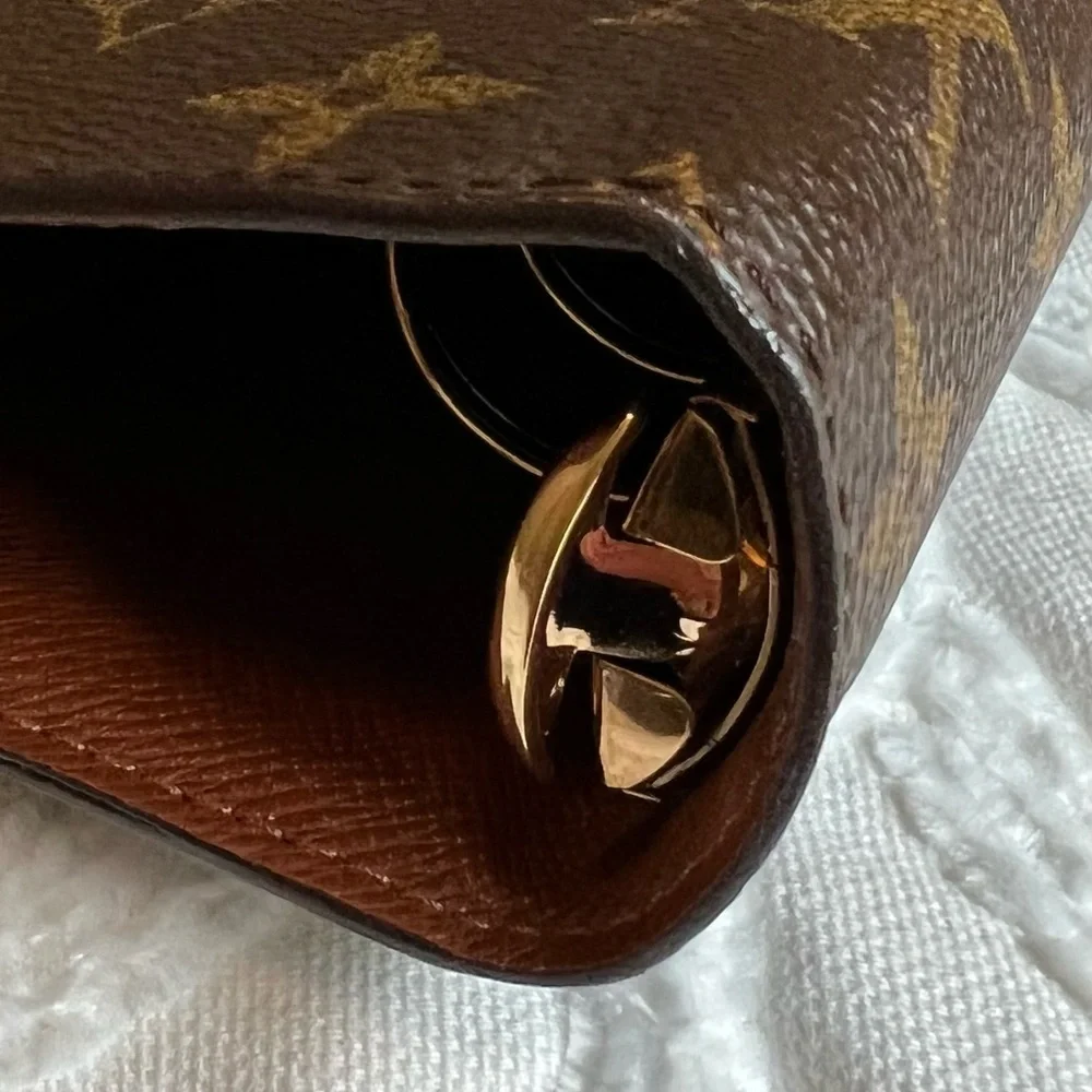 ❌SOLD!❌ Authentic Louis Vuitton Brown Monogram Large (GM) Agenda Cover - Picture 14 of 16